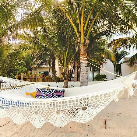 La Puerta Azul Beachfront - Adults Only Isla Holbox Buitenkant foto