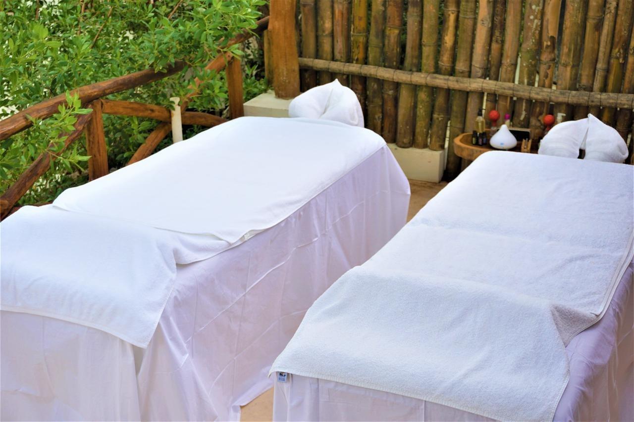 La Puerta Azul Beachfront - Adults Only Isla Holbox Buitenkant foto