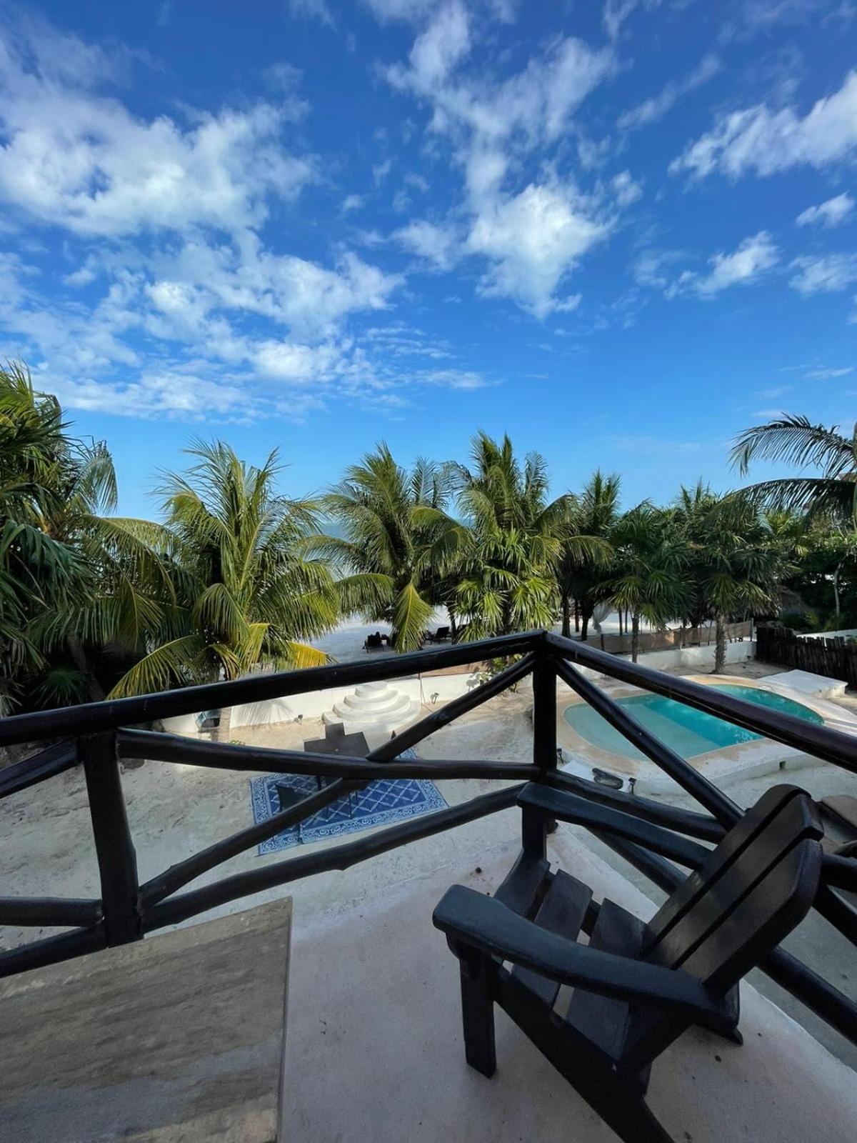 La Puerta Azul Beachfront - Adults Only Isla Holbox Buitenkant foto