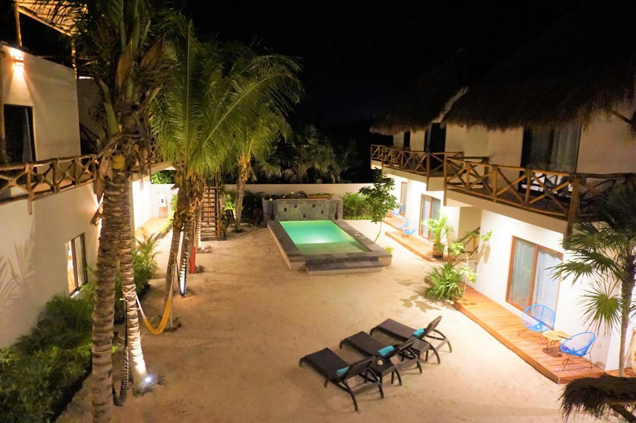 La Puerta Azul Beachfront - Adults Only Isla Holbox Buitenkant foto